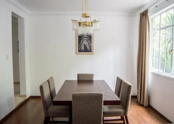 Condesa Campeche 3 Charm 2br 1ba With Expansive Living Space