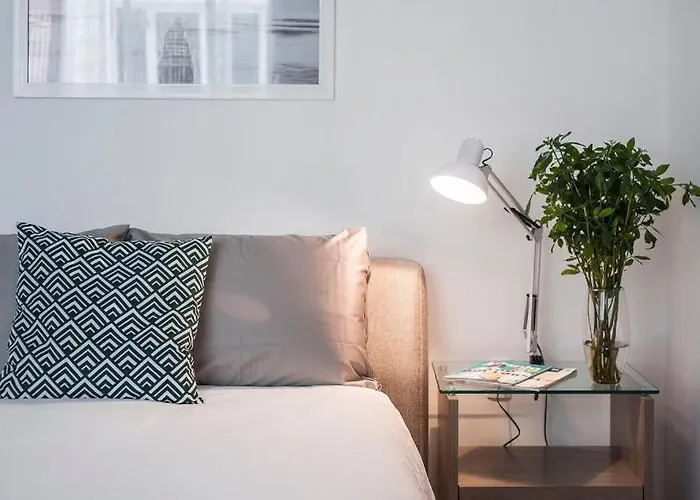 Condesa Campeche 3 Charm 2br 1ba With Expansive Living Space *
